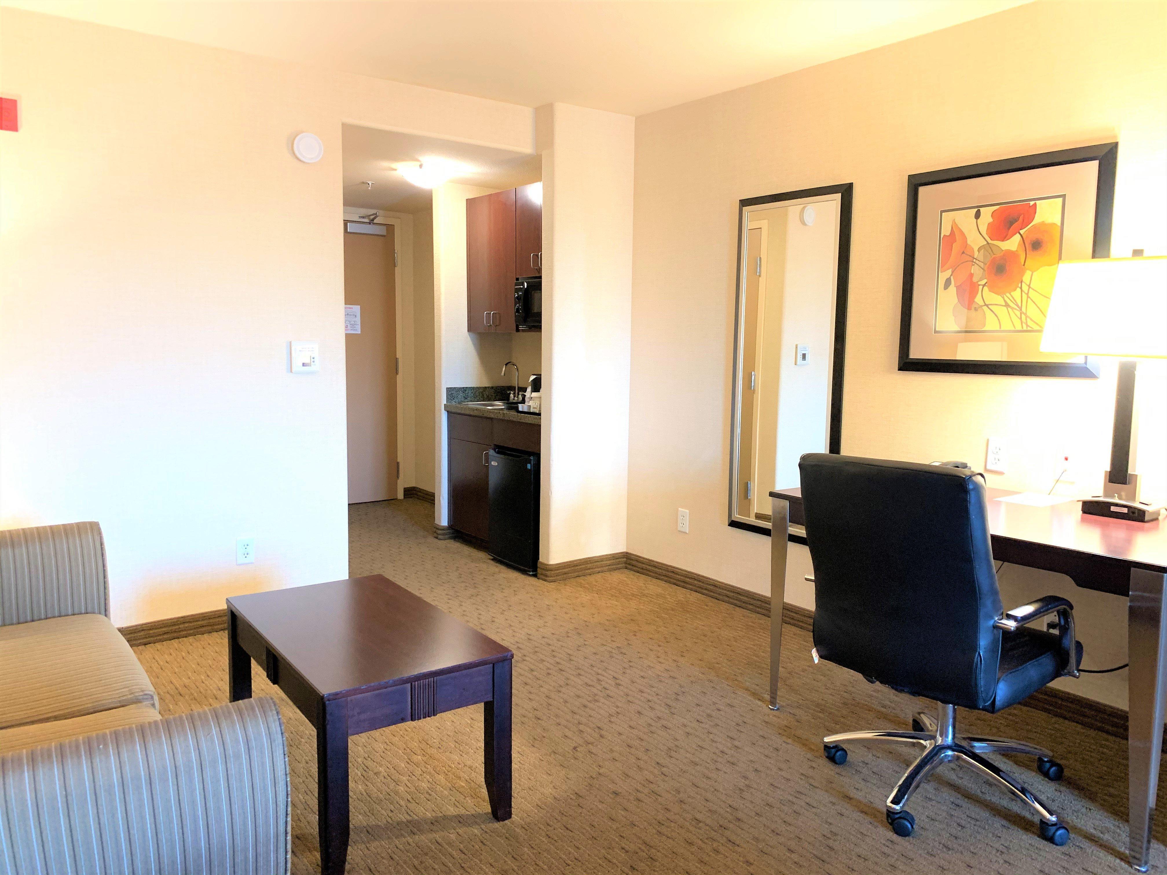 Holiday Inn Express Fresno Northwest - Herndon By Ihg Екстериор снимка